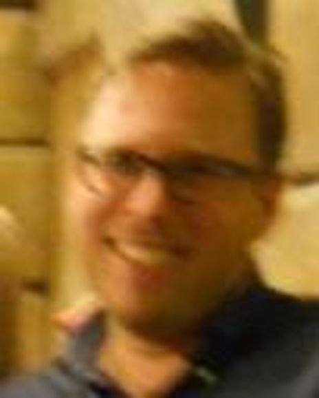 Ian Tresselt Headshot