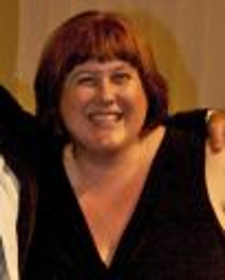 Gwenyth Reitz Headshot