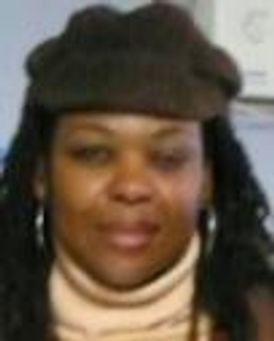 Gwen Stewart Headshot