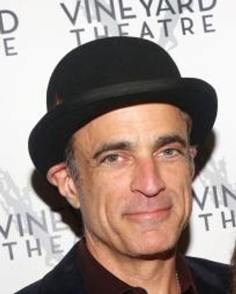 Gordon MacDonald Headshot