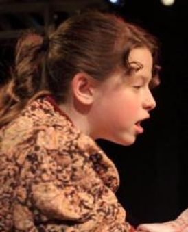 Caroline Phillips Headshot