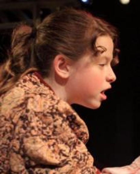 Caroline Phillips Headshot