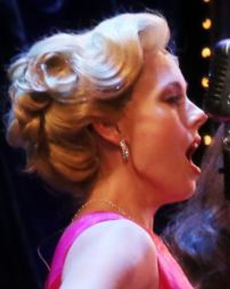 Dana Zihlman Headshot