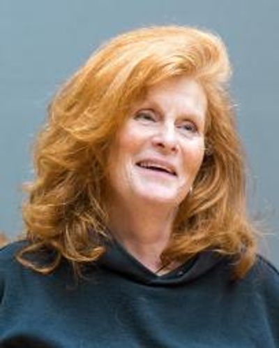 Buffy Davis Headshot