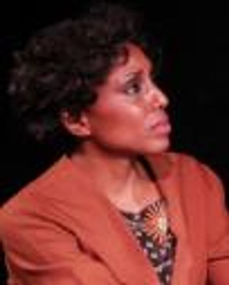 Erin Cherry Headshot