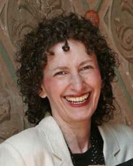 Ellen Mandel Headshot