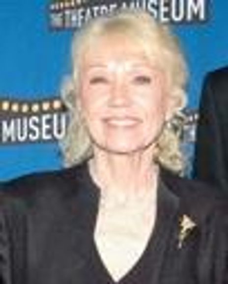 Elizabeth Sherman Headshot