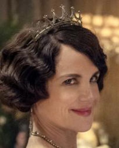 Elizabeth McGovern Headshot