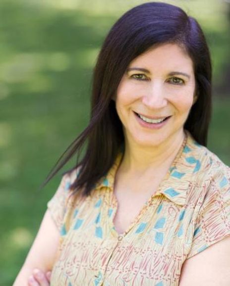 Elisa London Headshot