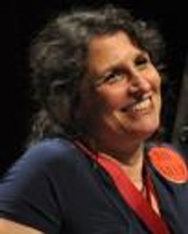 Deborah Laufer Headshot