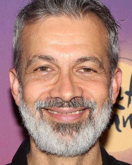 Dariush Kashani Headshot