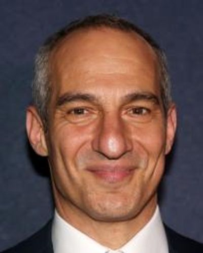 Daniel Cantor Headshot