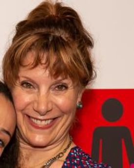 Courtenay Collins Headshot