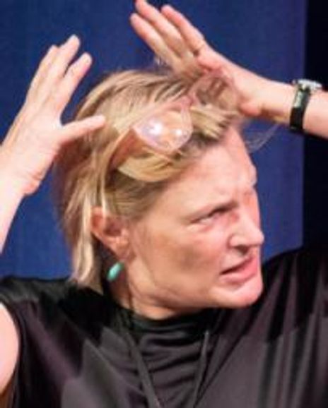 Claudia Brown Headshot