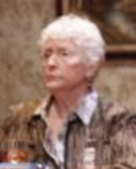 Celia Howard Headshot