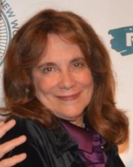 Catherine Gropper Headshot