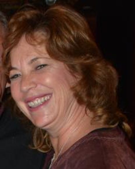 Carolyn Sullivan Headshot