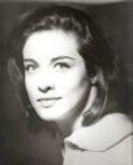 Carole Joan Macho Headshot