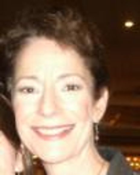 Carmen Roman Headshot