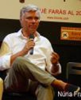 Carles Sans Headshot