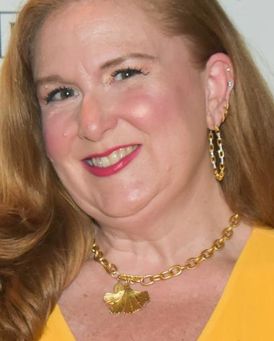 Julie James Headshot