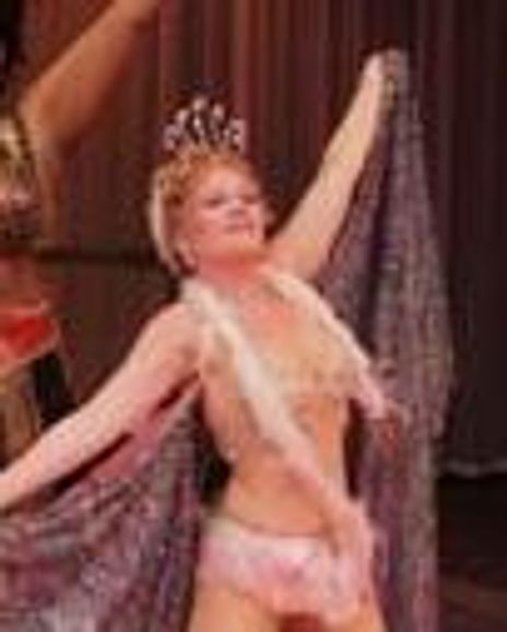 Ann-Ngaire Martin Headshot