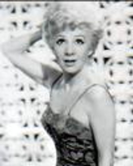 Ruth Wallis Headshot