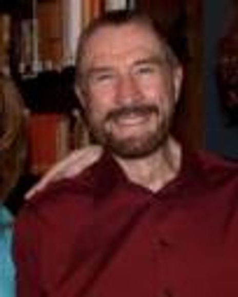 Barry Creyton Headshot