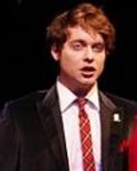 Ashley Robinson Headshot