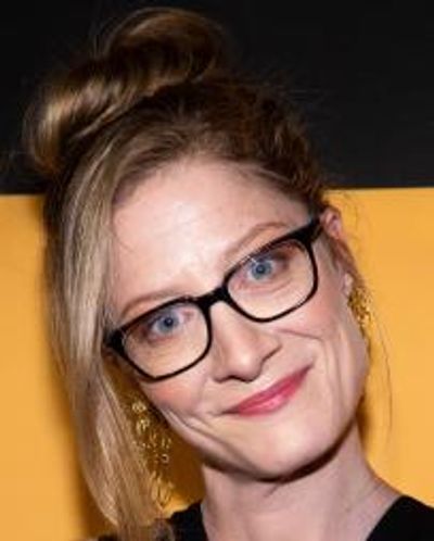 Annie McNamara Headshot