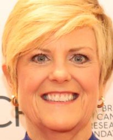 Anne Thompson Headshot