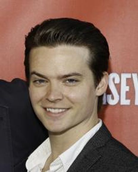 Andrew Russell Headshot