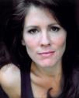 Alyssa Bresnahan Headshot