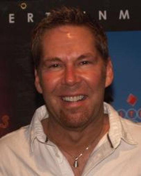 Dan Mojica Headshot