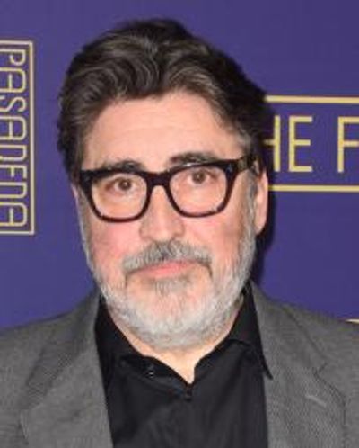 Alfred Molina Headshot