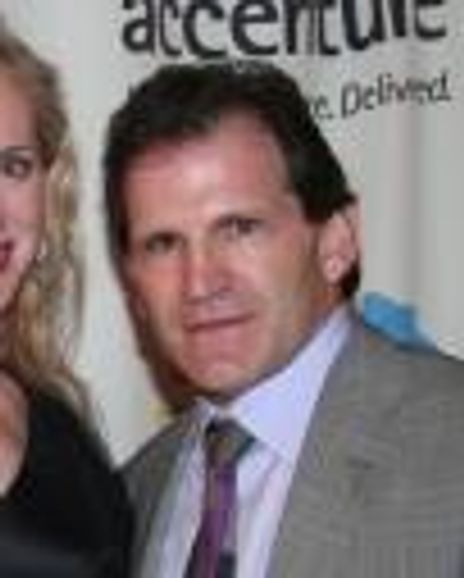 Jeffrey Gould Headshot