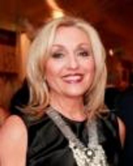 Angela Graham Headshot