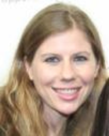 Caroline Murphy Headshot