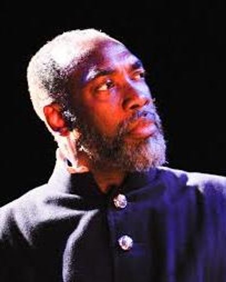 Robert Jason Jackson Headshot