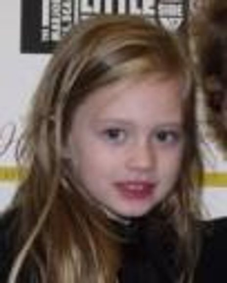 Riley Campbell Headshot