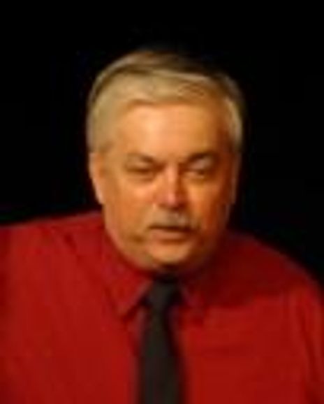 Dan Staicer Headshot