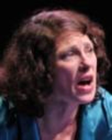 Jenn Suchanec Headshot