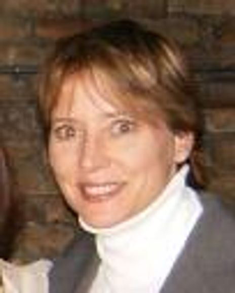 Christina Koeni Headshot