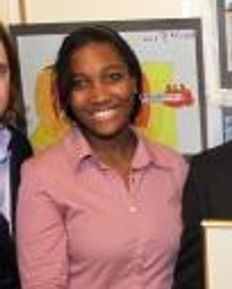 Shana Brown Headshot