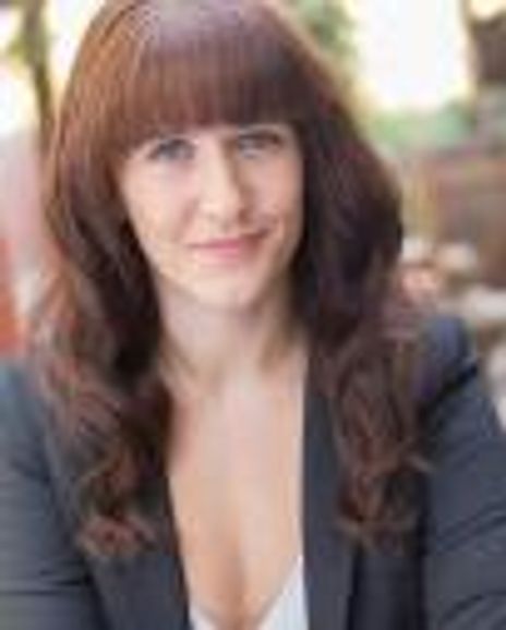 Rachel Tyler Headshot