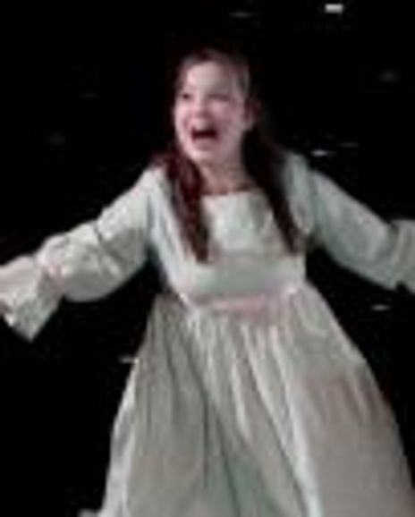 Kelly Smith Headshot