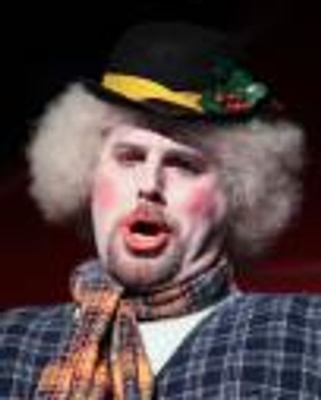 Christopher Carpenter Headshot