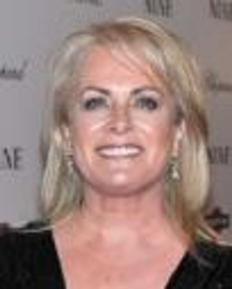 Pamella Roland Headshot