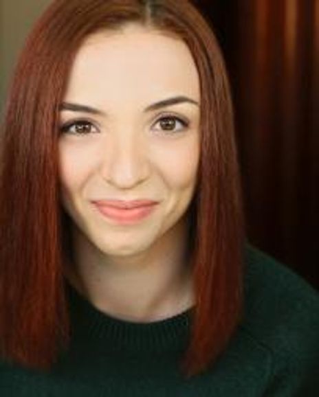 Halle Mastroberardino Headshot