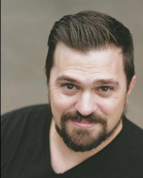 Peter Schuyler Headshot